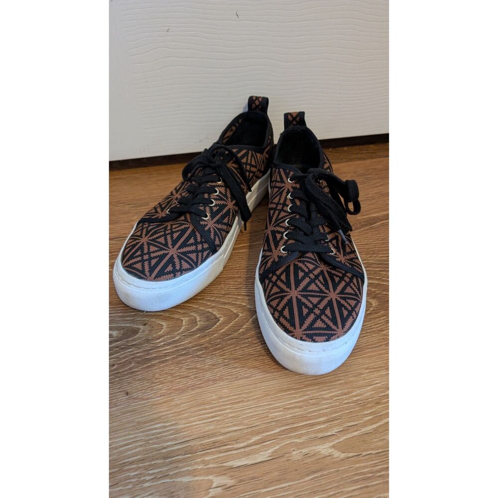 Retired Antonio Melani Larson Logo Knit Lace-Up Sneakers Size 9 1/2